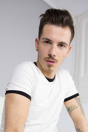 Photo of Nathan Hope from the Latest Netflix gallery