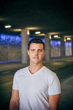 Photo of Will Sterling from the Latest Netflix gallery