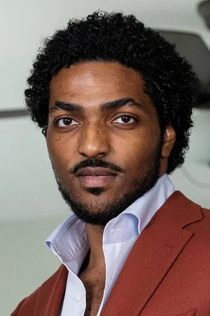 Photo of Lenny Thomas from the Latest Netflix gallery
