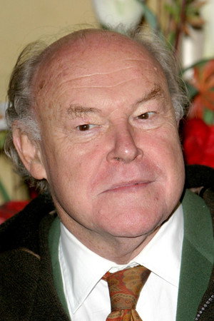 Timothy West photo