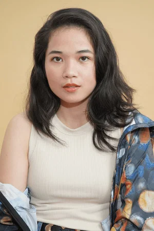 Photo of Janina Mendoza from the Latest Netflix gallery