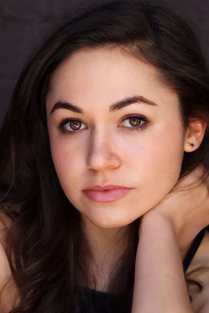 Photo of Kelly Paterniti from the Latest Netflix gallery