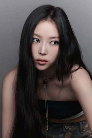Photo of Narin from the Latest Netflix gallery