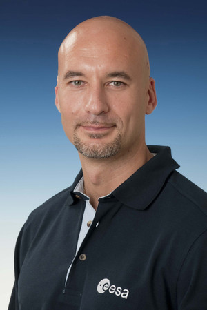 Luca Parmitano photo