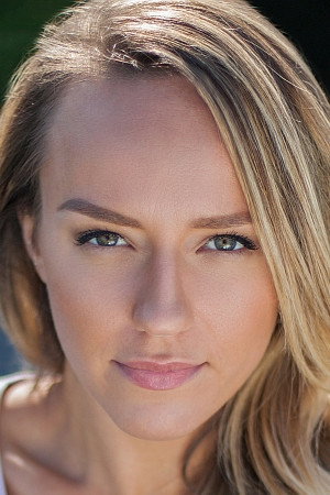 Photo of Alyson Walker from the Latest Netflix gallery
