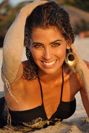 Photo of Ariadna Romero from the Latest Netflix gallery