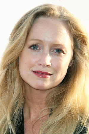 Anna Lise Phillips photo