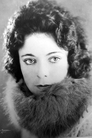 Photo of Lottie Pickford from the Latest Netflix gallery