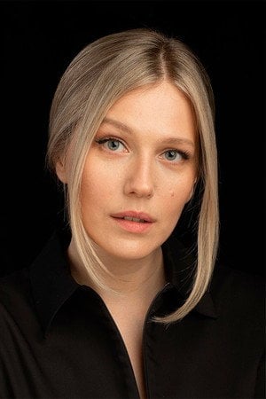 Photo of Karina Andolenko from the Latest Netflix gallery