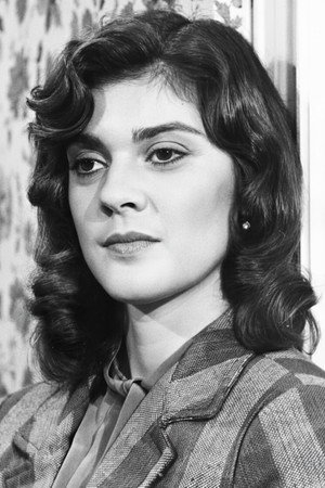 Photo of Mônica Torres from the Latest Netflix gallery