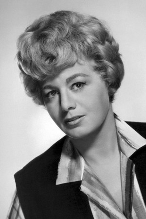 Shelley Winters photo