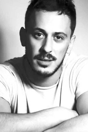 Elio González photo