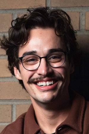 Joey Bragg photo