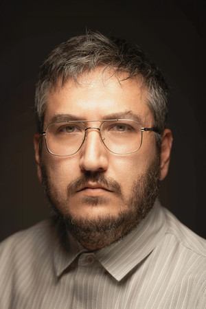 Photo of Feyyaz Yiğit from the Latest Netflix gallery