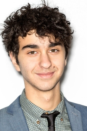 Alex Wolff photo