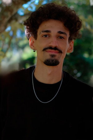 Photo of Alexandre Fortes from the Latest Netflix gallery