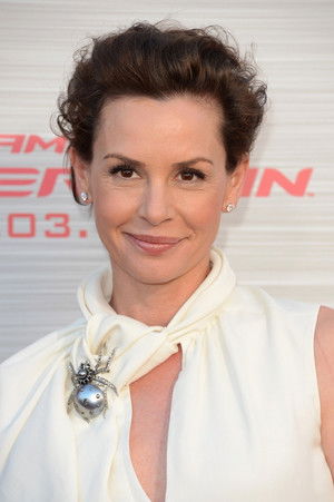 Embeth Davidtz photo