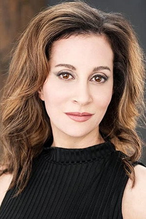 Photo of Lisa Summers from the Latest Netflix gallery