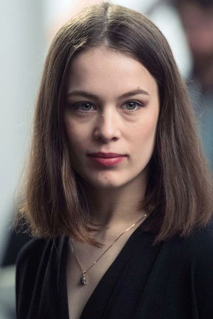 Paula Beer photo