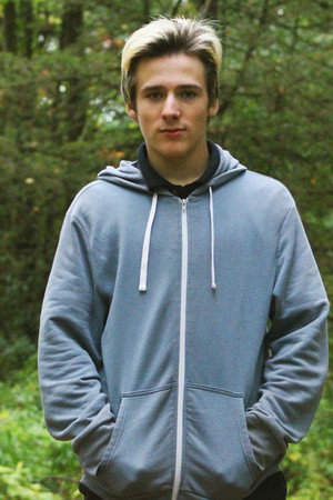 Photo of Patrick Richardson from the Latest Netflix gallery