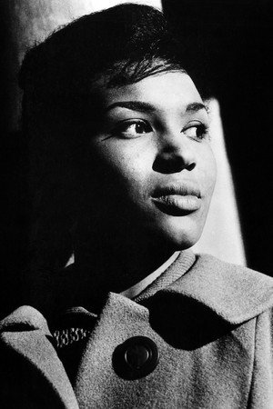 Photo of Dolores Mantez from the Latest Netflix gallery