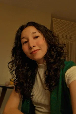 Photo of Lívia de Castro from the Latest Netflix gallery