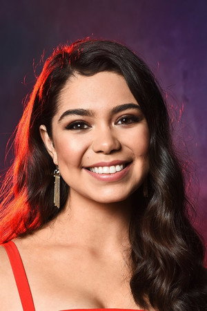 Auliʻi Cravalho photo