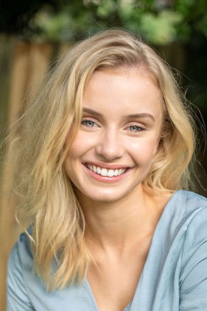 Photo of Meg Fraser from the Latest Netflix gallery