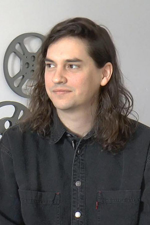 Photo of Ross Meckfessel from the Latest Netflix gallery