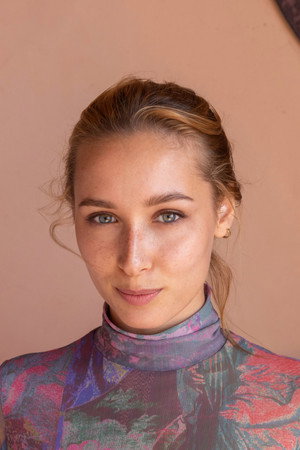 Photo of Kelly Collins from the Latest Netflix gallery