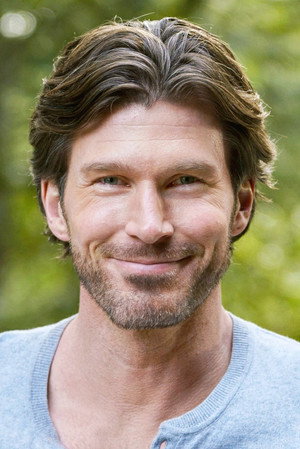 Christopher Russell photo