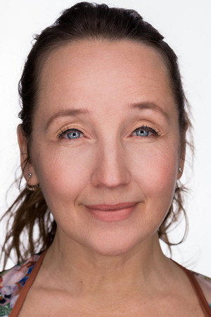 Photo of Linda Elvira from the Latest Netflix gallery