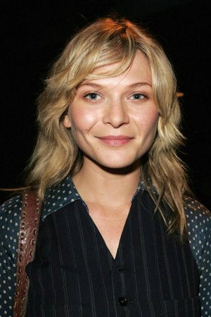 Leeanna Walsman photo