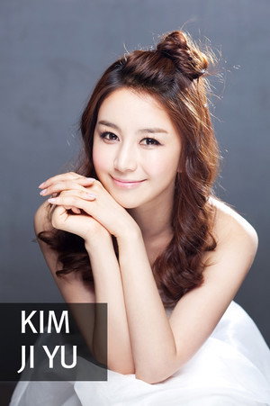 Photo of Kim Poo-Reun from the Latest Netflix gallery