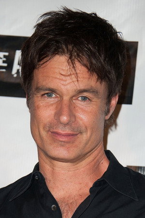 Patrick Muldoon photo