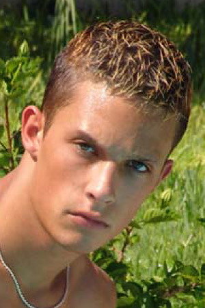 Photo of Kyle Ryan from the Latest Netflix gallery