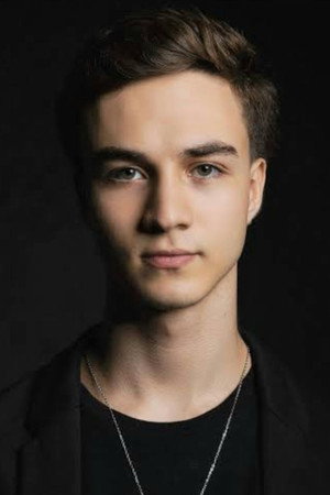 Photo of Vitor Figueiredo from the Latest Netflix gallery