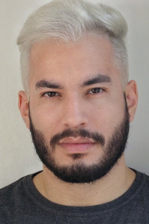 Photo of Begê Muniz from the Latest Netflix gallery