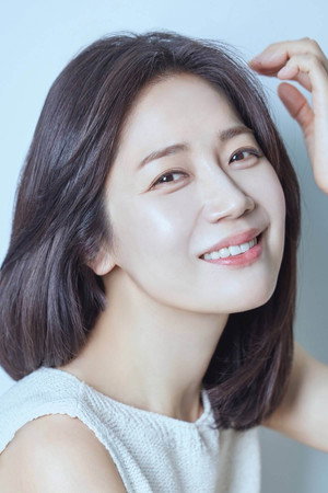 Photo of Go Gyoung-hee from the Latest Netflix gallery