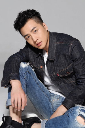 Photo of Jin Lin Dong from the Latest Netflix gallery
