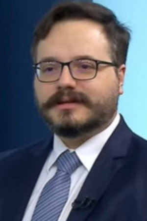 Photo of Rafael Nogueira from the Latest Netflix gallery