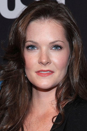 Meghann Fahy photo