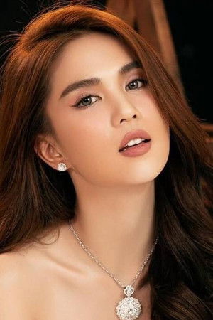 Ngoc Trinh photo