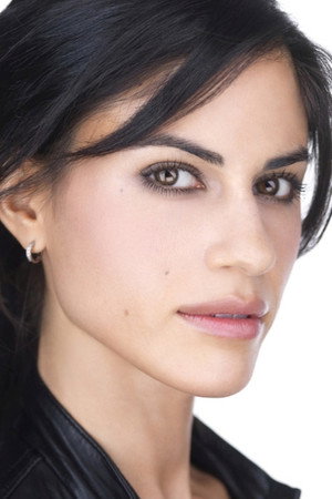 Ana Cruz Kayne photo