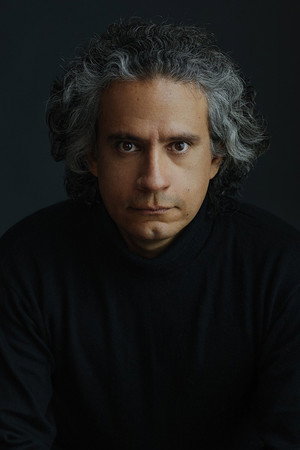 Photo of Luis del Valle from the Latest Netflix gallery