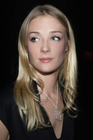 Photo of Chloe Snyder from the Latest Netflix gallery