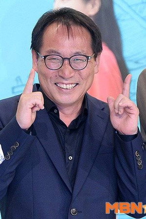 Park Man Young photo