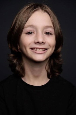 Photo of Michael Pantelis from the Latest Netflix gallery