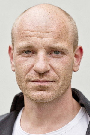 Photo of Johann Fohl from the Latest Netflix gallery