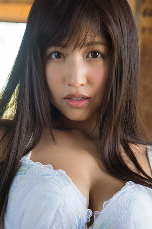 Photo of Momo Sakura from the Latest Netflix gallery